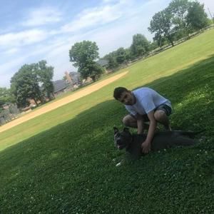 Meet your Posher, Yaima